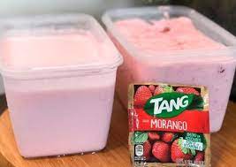 Sorvete caseiro com Tang