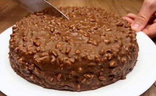 Torta de Chocolate Feita em 15 Minutos